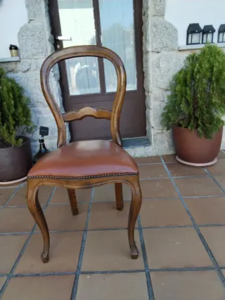 Silla de comedor de madera y cuero