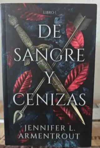 Tres primeros libros de sangre y ceniza