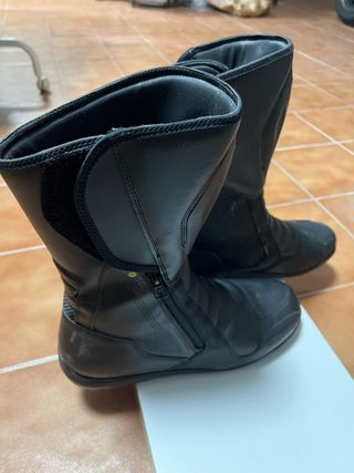 Botas Moto Dainese R Long Range C2 T46. Sin uso