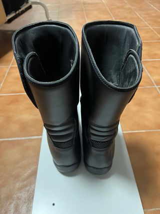Botas Moto Dainese R Long Range C2 T46. Sin uso