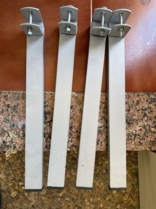 2 Somieres 90x190 con dos colchones de espuma.