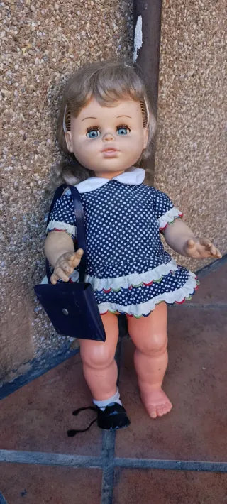Muñeca vintage años 70