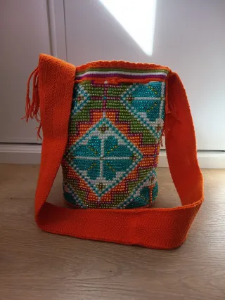 Bolso Wayuu Multicolor brilli brilli asa larga