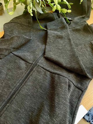 Sudadera Adidas Gris con Capucha Talla S