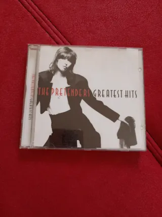 CD Queen Forever y mas 7 euros cada uno