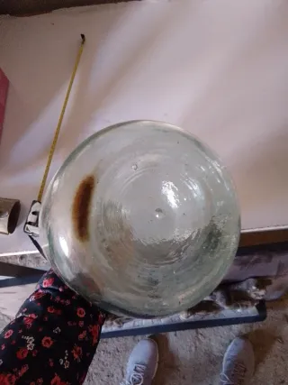 Botella vintage de vidrio con corcho