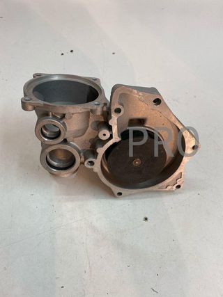 Bomba agua bmw serie 5 7 8 nueva