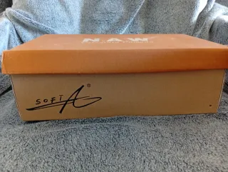 Zapatos marrones marca Sofía