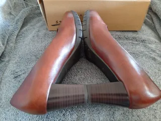 Zapatos marrones marca Sofía