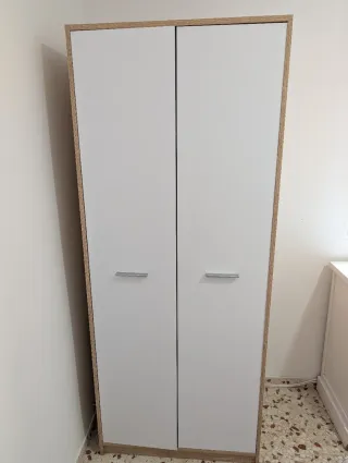 Mesita de luz par blanco madera par