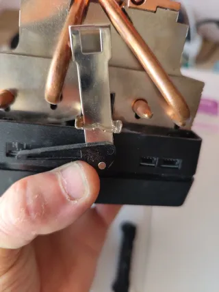 Ventilador CPU AMD Wraith Prism (AM4)