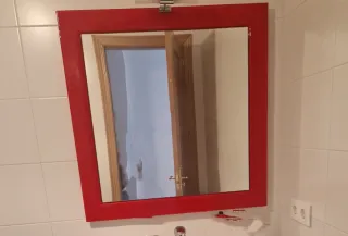 Espejo de baño. Se vende espejo de baño.