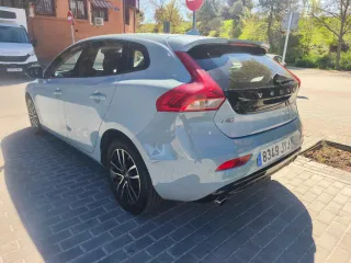 Volvo V40 2016