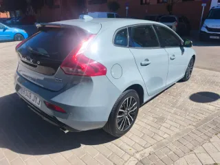 Volvo V40 2016