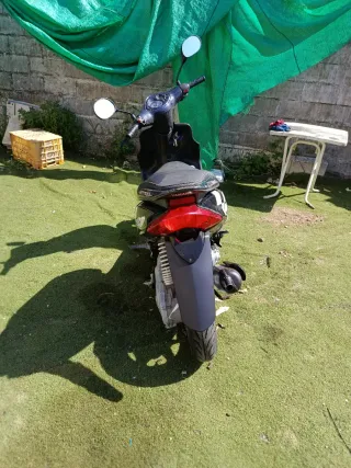 Yamaha Jog RR Scooter