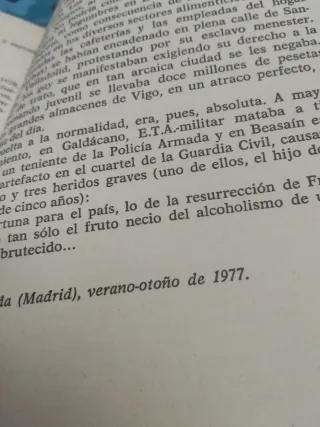 Novela "...y al tercer año, resucitó" de Vizcaíno