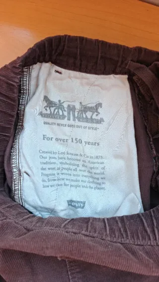 Pantalón Levis pana talla S