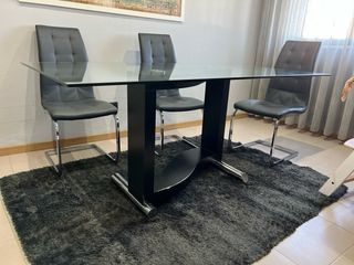 Mesa de sala vidro e metal