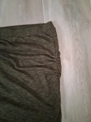 Falda midi verde y marrón