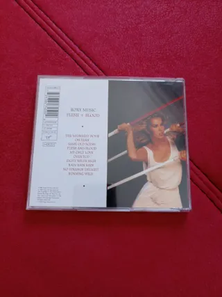 CD Patti Smith  y mas títulos 7 euros cada uno