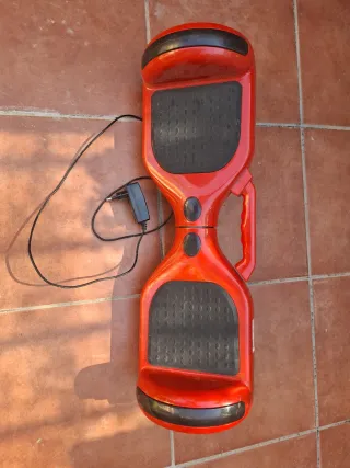 Hoverboard Rojo con Cargador