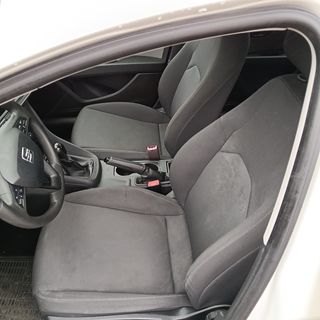 SEAT LEON 1.6 TDI 105cv Sport 5p.