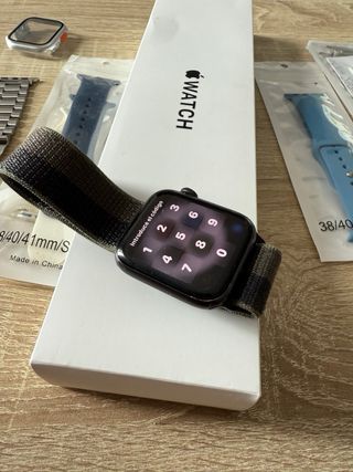 Apple Watch 44mm Gris Espacial Tornado SE