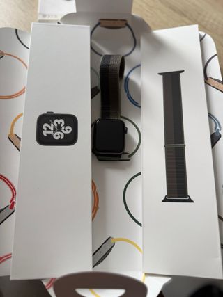 Apple Watch 44mm Gris Espacial Tornado SE