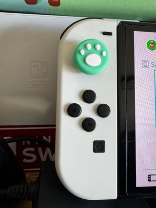 Nintendo Switch OLED Perfecta + accesorios y funda