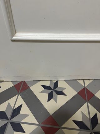 Puertas blancas de paso por unidad