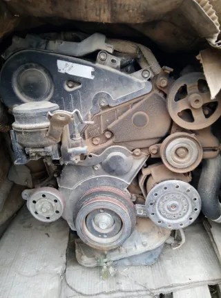 Motor Toyota Corolla Verso 2.00.120 caballos