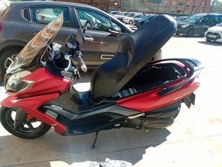 Kymco Super Dink 350i Negra/Roja