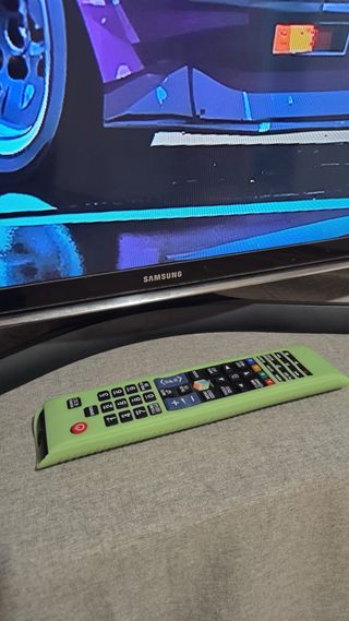 TV Samsung 60'' Full LED HD Smart TV - CASI NUEVA!