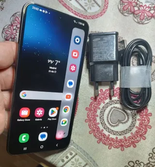 Samsung Galaxy S22 Plus 5G Negro