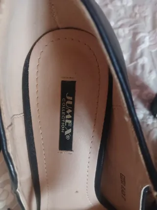 Zapatos de tacón negros con plataforma