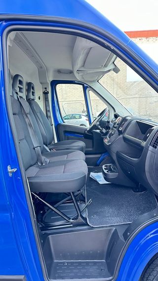 Peugeot Boxer BOXER HDI 330 L2 H2 140 CV