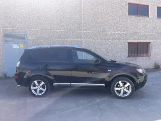 Mitsubishi Outlander 2008