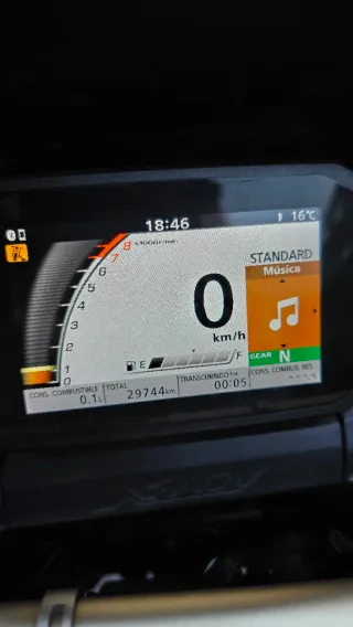 Honda Xadv 750cc 2021 Gris perfecto estado.