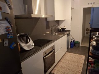 Cocina completa nueva.  Sin frigorífico.