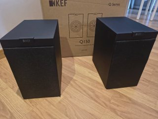 Altavoces KEF Q150 Negros