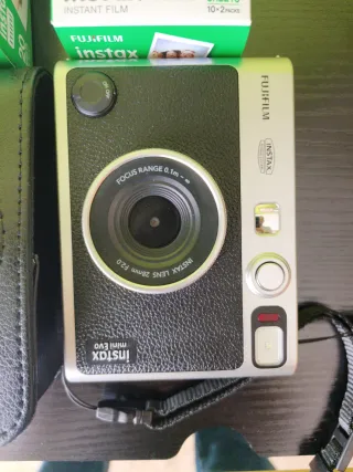 Fujifilm Instax Hybrid EVO Cámara Digital