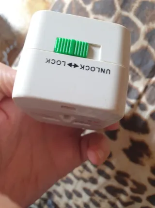Adattatore Universale da Viaggio CE
