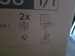 Due sgabelli regolabili neri NUOVI