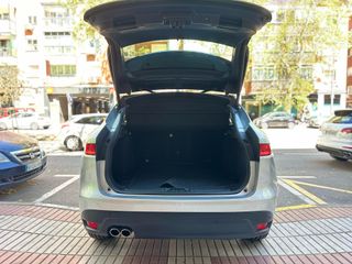 Jaguar F-Pace 2017