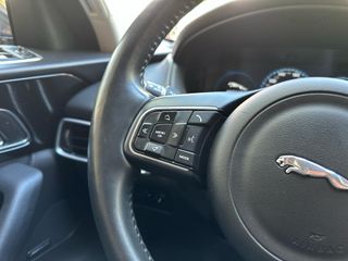 Jaguar F-Pace 2017