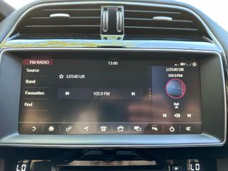 Jaguar F-Pace 2017