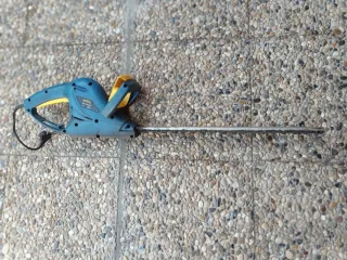 Cortasetos Einhell HEC 551