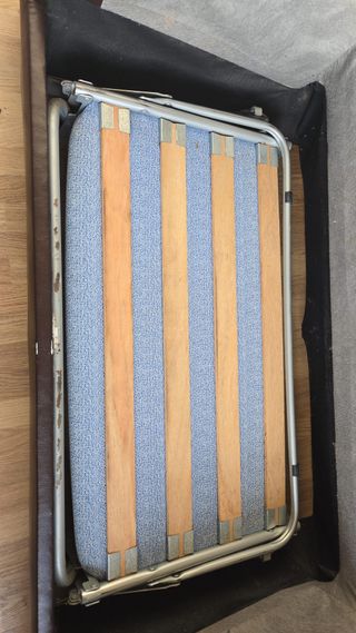 SOFÁ CAMA en buen estado - SIN MANCHAS SIN OLORES