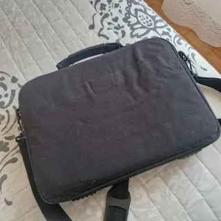 Maletín para portátil NGS negro