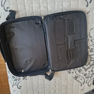 Maletín para portátil NGS negro